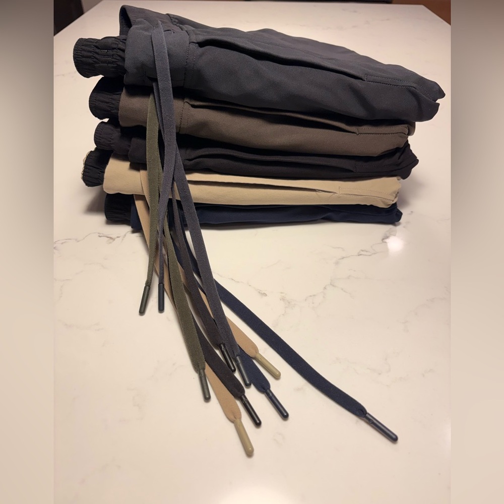 Lululemon Men’s Bundle - 5 Joggers